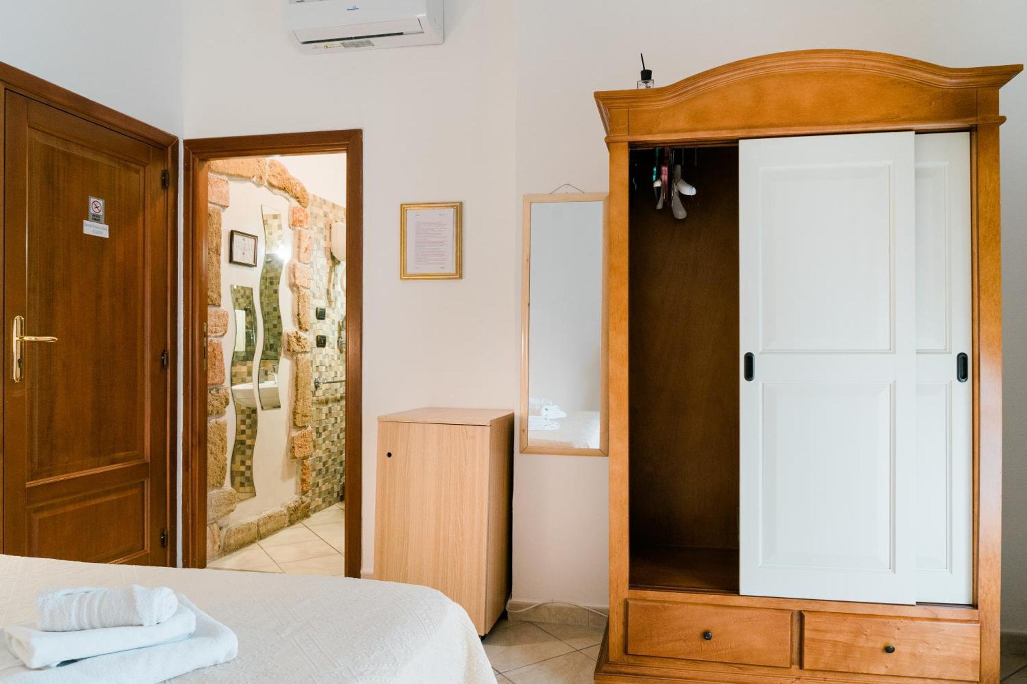 La Marmora Hotell Alghero Eksteriør bilde